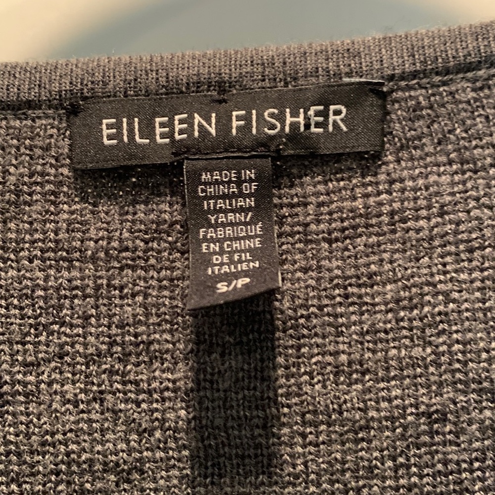 Grey, wool cropped sweater